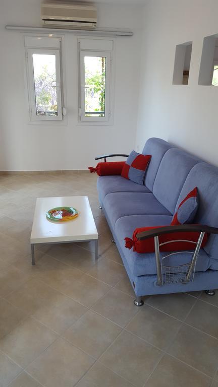 Nautilus Apartments Lesbos Island Εξωτερικό φωτογραφία